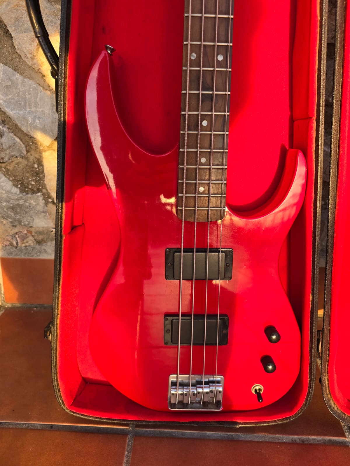 Bajo eléctrico Hard - Imagen 3